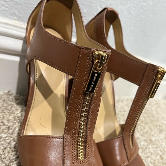 Michael Kors Women's Berkley T-Strap Platform Dress Sandals - Picture 2 of 10